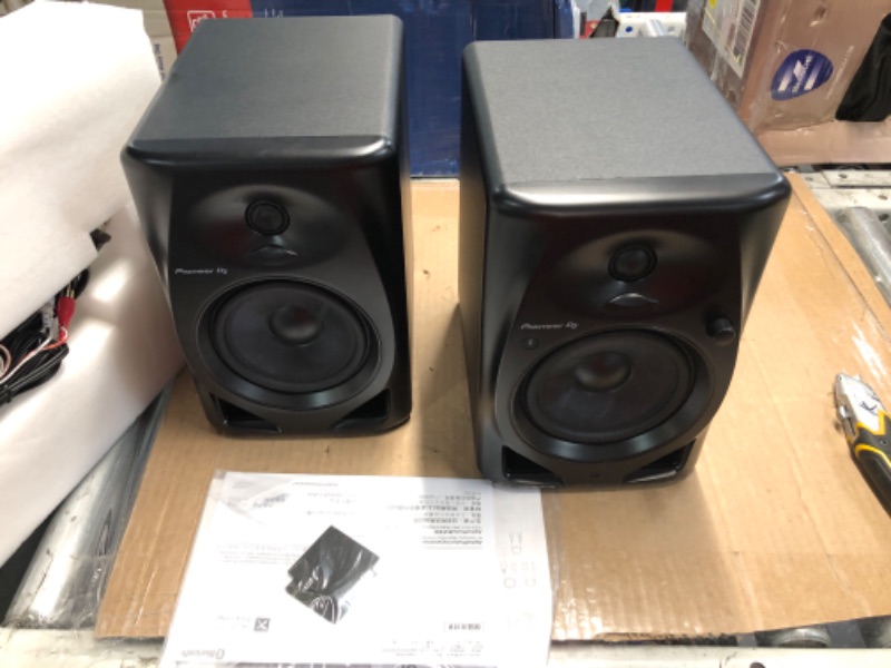 Photo 3 of **READ NOTES**
Pioneer DJ DM-50D-BT 5-inch Desktop Active Monitor Speaker Pair with Bluetooth - Black