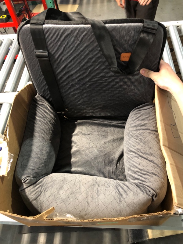 Photo 4 of (READ FULL POST) Dog Car Seat Pet Booster Seat Pet Travel Safety Car Seat,The Dog seat Made is Safe and Comfortable,and can be Disassembled for Easy Cleaning (Gray)