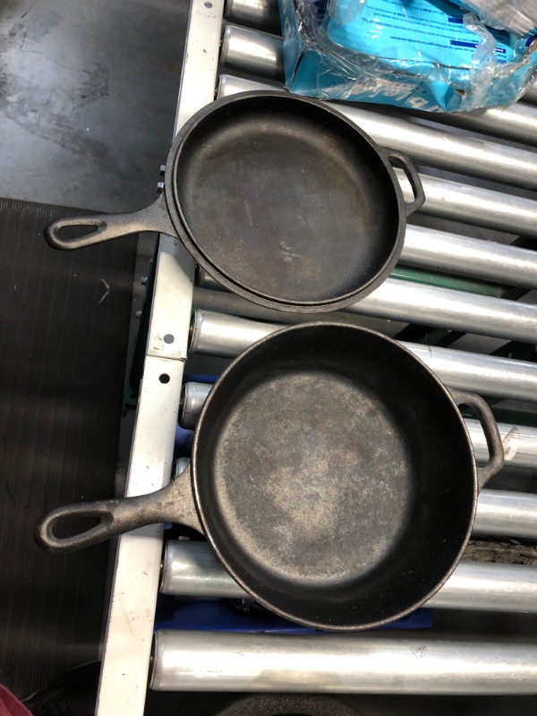 Photo 2 of ***HEAVILY USED AND DIRTY - SEE PICTURES - NO PACKAGING***
Edging 2-in-1 Pre-Seasoned Cast Iron Dutch Oven Pot with Skillet Lid Set, 10" Skillet/ 3QT Pot for Cooking, Baking, Frying and Camping, 10.2'' L x 10.2'' W x 3.1'' 