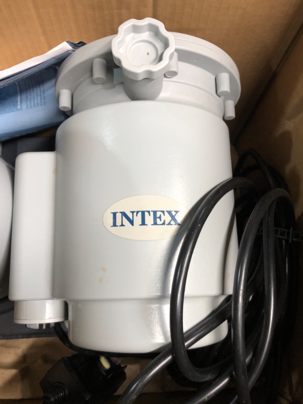 Photo 3 of (see all images)Intex 28633EG 2500 GPH Krystal Clear Cartridge Filter Pump System with 1,900 GPH Flow Rate