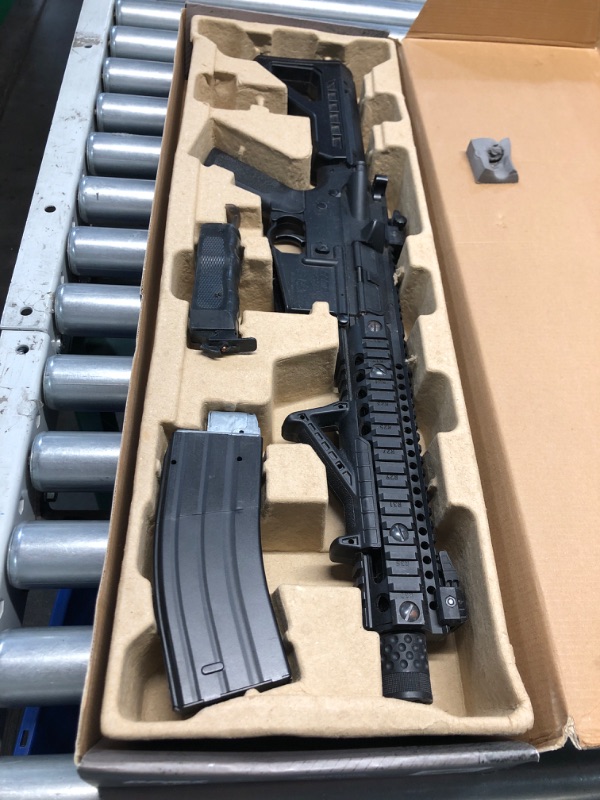 Photo 4 of ***USED - LIKELY MISSING PARTS - UNABLE TO VERIFY FUNCTIONALITY***
DPMS Crosman Full Auto SBR CO2-Powered BB Air Rifle with Dual Action Capability