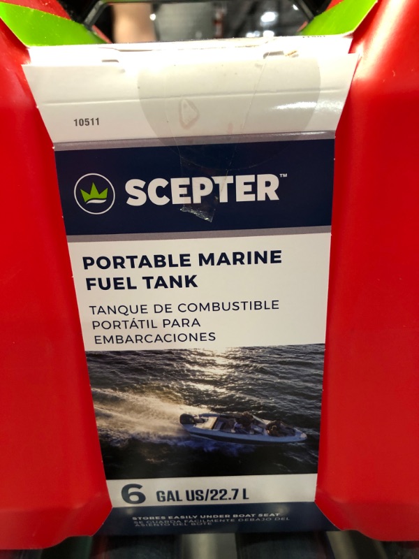 Photo 4 of (see all images)Scepter 10511 Rectanglular 6 Gallon Under Seat Portable Marine Fuel Tank 