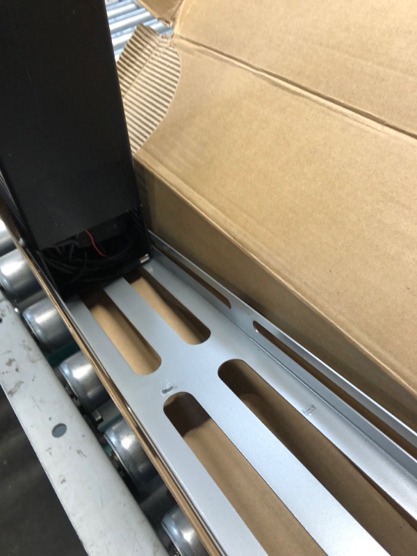 Photo 5 of [NONREFUNDABLE, FOR PARTS/ READ NOTES]
Electric Can Crusher, Automatic Electric can crushers for recycling 12oz~16oz cans, Can fill 7 cans at a time, Automatic loading can crusher for recycling Aluminum Seltzer, Cola, Beer Cans
