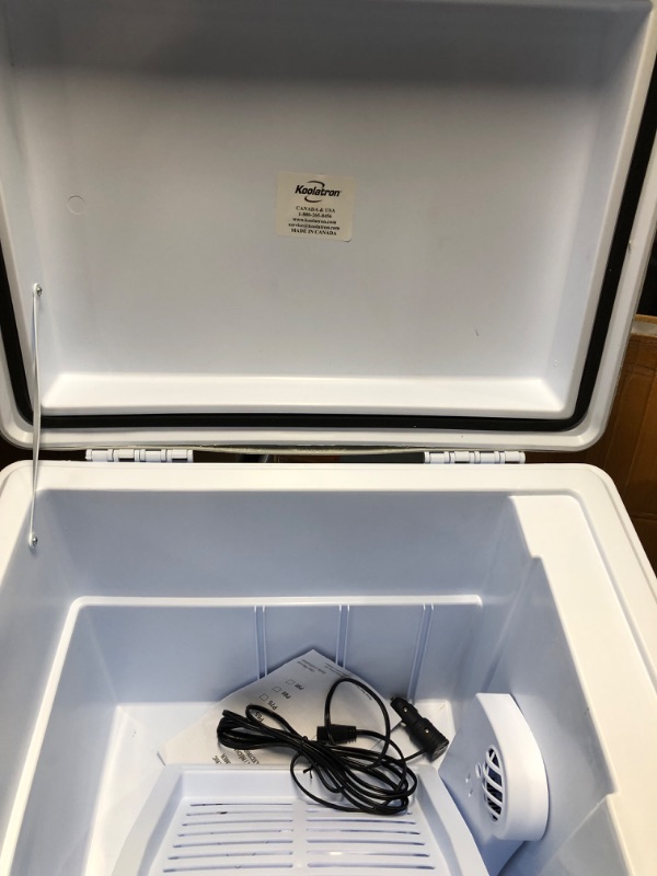 Photo 5 of ***DAMAGED - UNTESTED - SEE COMMENTS***
Koolatron Electric Portable Cooler Plug in 12V Car Cooler/Warmer 45 qt (42 L),No Ice Thermo Electric portable Fridge