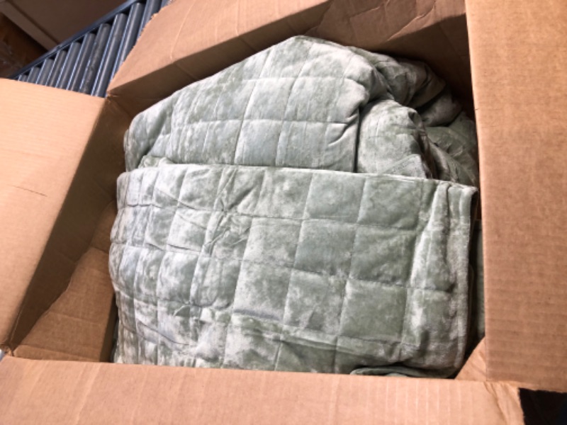 Photo 3 of RECYCO Luxury Velvet Quilt King Size, Ultra Soft Velvet Bedding Sets, Lightweight Quilted Velvet Comforter Set, Channel Stitch Oversized Bedspread Coverlet with 2 Pillow Shams, Sage Green KING/CAL.KING (108"x92") Sage Green