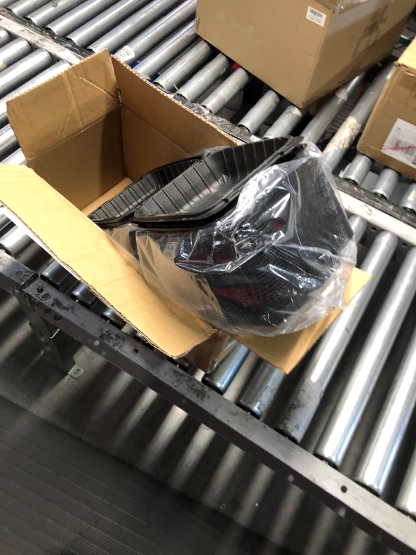 Photo 1 of 8X8" 1-Compartment 50-Pack Plastic Clamshell To Go Containers Food Carryout Lunch Box Packaging Heavy Duty Disposable