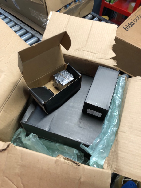 Photo 1 of R1 Concepts Front Rear Brakes and Rotors Kit |Front Rear Brake Pads| Brake Rotors and Pads| Ceramic Brake Pads and Rotors |fits 1979-1980 Mercedes-Benz 280SE