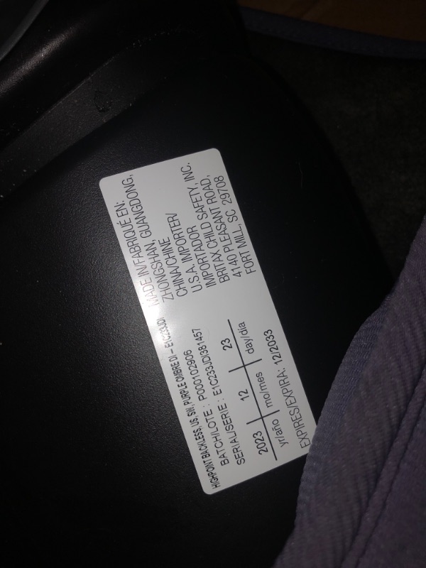 Photo 5 of ***SEE NOTES*** Britax Highpoint Backless Belt-Positioning Booster Seat, SafeWash Purple Ombre