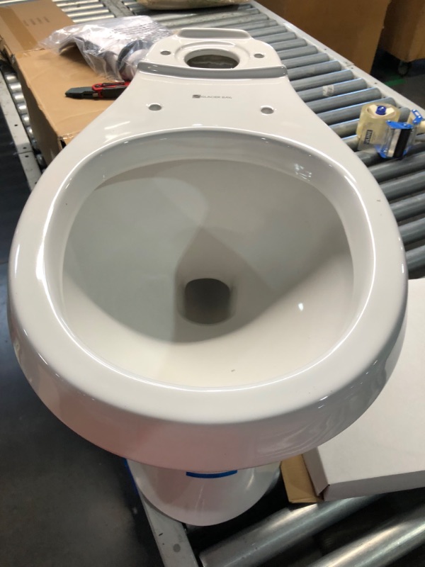 Photo 11 of ***USED - MISSING TANK LID - SEE COMMENTS***
Glacier Bay 12 inch Rough In Two-Piece 1.28 GPF Single Flush Round Toilet in White Seat Included