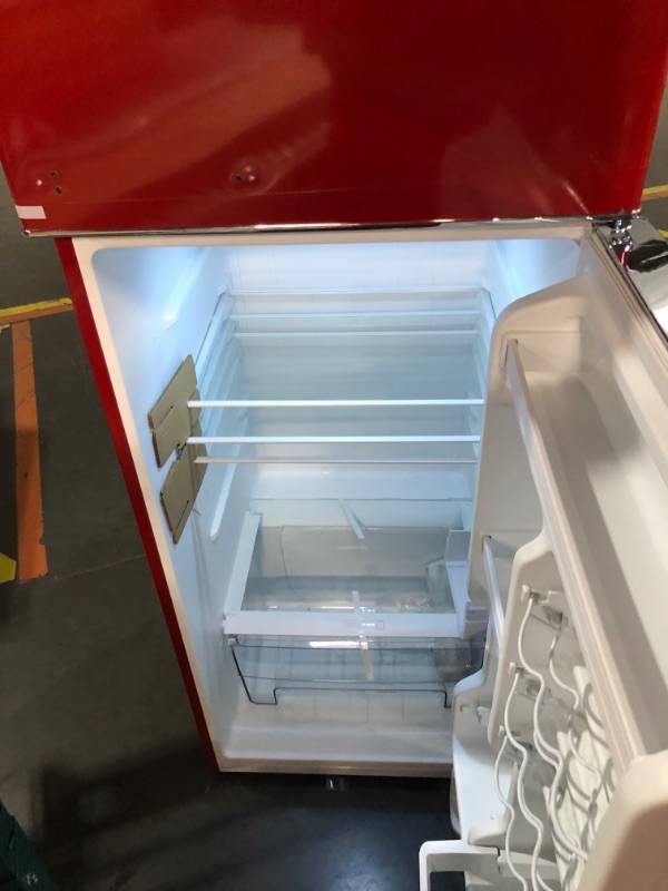 Photo 11 of ***USED - MAJOR DAMAGE - NO PACKAGING - UNTESTED - SEE COMMENTS***
Galanz GLR12TRDEFR Refrigerator, Dual Door Fridge, Adjustable Electrical Thermostat Control with Top Mount Freezer Compartment, Retro Red, 12.0 Cu Ft
