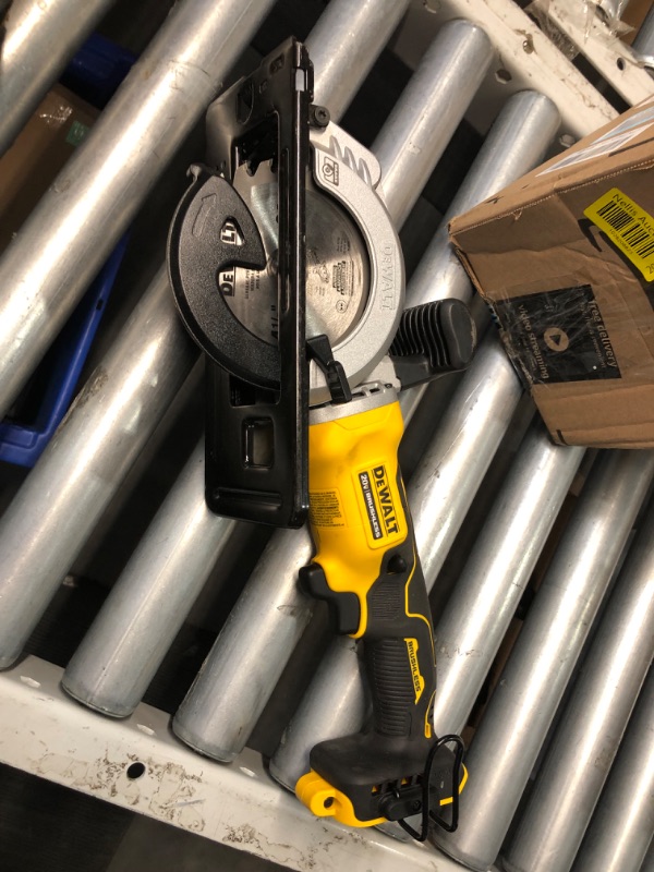 Photo 7 of ***PARTS ONLY NON REFUNDABLE***READ NOTES**
DEWALT ATOMIC 20V MAX* Circular Saw, 4-1/2-Inch, Tool Only (DCS571B) Black