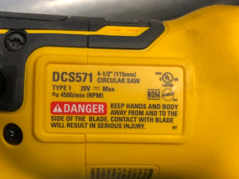 Photo 5 of ***USED - NO BATTERY - UNABLE TO TEST***
DEWALT ATOMIC 20V MAX* Circular Saw, 4-1/2-Inch, Tool Only (DCS571B) Black