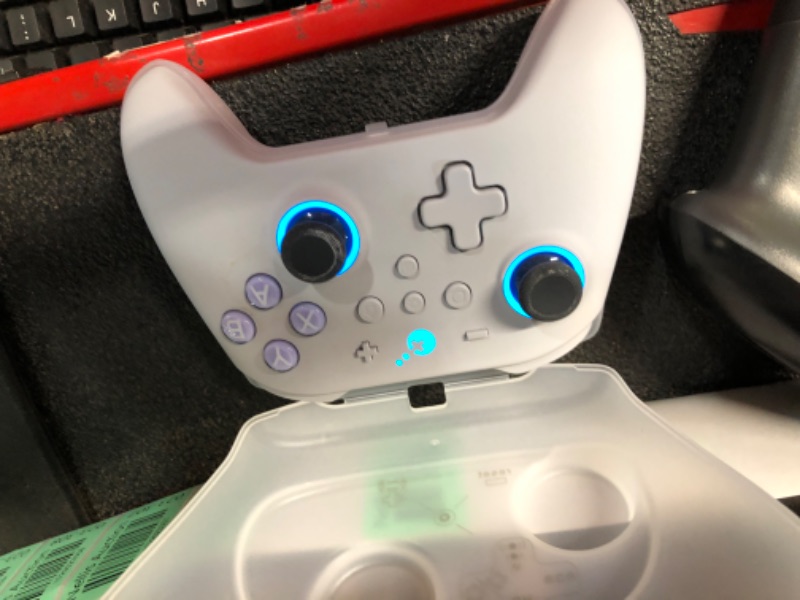 Photo 2 of ***PARTS ONLY******NON REFUNDABLE***
GuliKit KK3 Max, Kingkong 3 Max Controller with 4 Back Buttons, Hall Joysticks and Triggers, Wireless for Switch OLED/PC/Android/MacOS/iOS/Steam Deck, 1000Hz Polling Rate for Wins - Grey