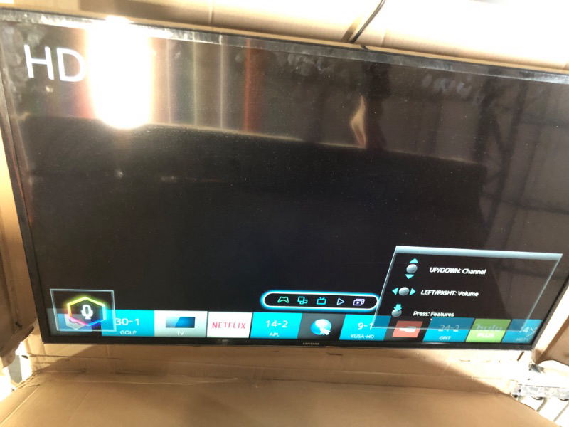 Photo 3 of SAMSUNG 40-inch Class LED Smart FHD TV 1080P (UN40N5200AFXZA, 2019 Model)