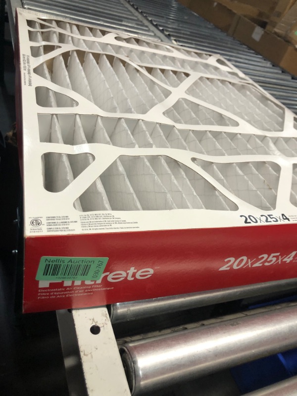 Photo 1 of Filtrete 20-in W x 25-in L x 4-in MERV 11 1000 MPR Allergen Defense Electrostatic Pleated Air Filter 
