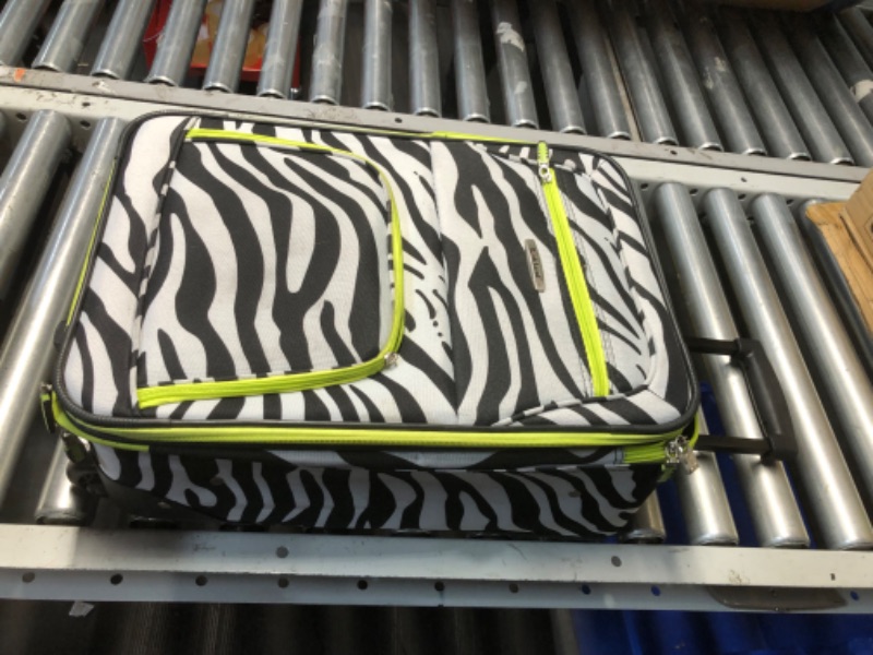 Photo 6 of (USED/MINOR DAMAGE/ SEE NOTES) Rockland Fashion Softside Upright Luggage Set,Expandable, Zebra, 2-Piece (14/19)