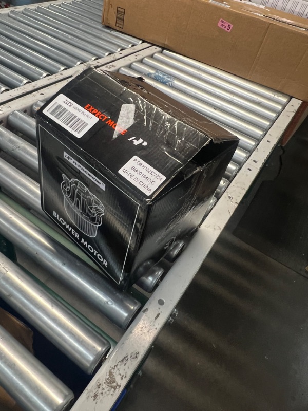 Photo 1 of Heater A/C Blower Motor w/Fan Cage for 2002 2003 2004 2005 2006 2007 Jeep Liberty, 2002-2006 Jeep Wrangler, Replaces 5066553AA 700154 615-00680 5139720AA