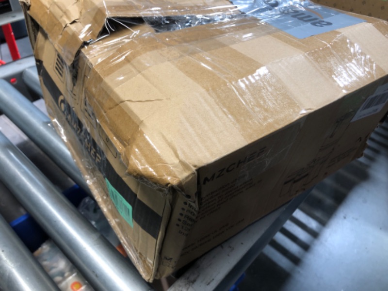 Photo 1 of ***USED - LIKELY MISSING PARTS - UNABLE TO VERIFY FUNCTIONALITY***
AMZCHEF Cold Press Juicer, Juicer Machines - 5.2" Large Feed Chute for Whole Fruits & Vegetables, Stainless Steel Slow Masticating Juicer Easy to Clean, Large Auger, Double Strainers, Silv
