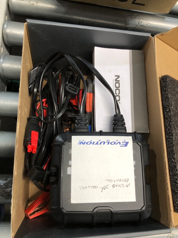 Photo 2 of ***CHECK CLERK NOTES*** NOCO GENIUS2X2, 2-Bank, 4A (2A/Bank) Smart Car Battery Charger, 6V/12V Automotive Charger, Battery Maintainer, Trickle Charger, Float Charger and Desulfator for Motorcycle, ATV and Lithium Batteries