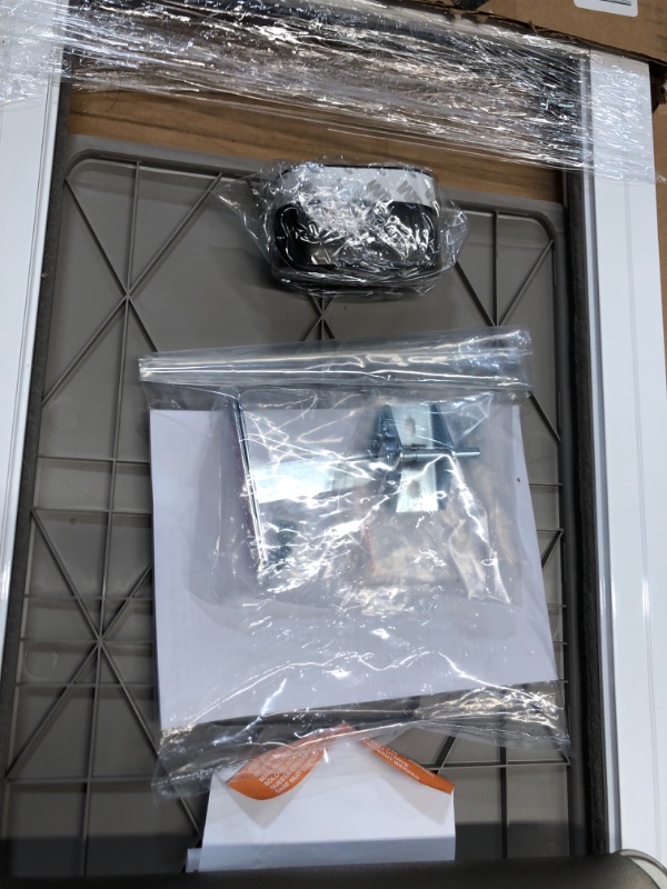 Photo 4 of ***USED - LIKELY MISSING PARTS - UNABLE TO VERIFY FUNCTIONALITY***
PetSafe Doggy Door for Sliding Glass Doors, Large Dog Pet Door for Sliding Glass Door, Aluminum Patio Panel Insert, Adjustable Height 75 7/8" to 81", Doggie Door for Sliding Door (White)