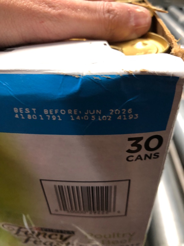 Photo 3 of ***(BEST BEFORE: JUNE 2026) NONREFUNDABLE***Fancy Feast Poultry and Beef Feast Classic Pate Collection Grain Free Wet Cat Food Variety Pack - (Pack of 30) 3 oz. Cans