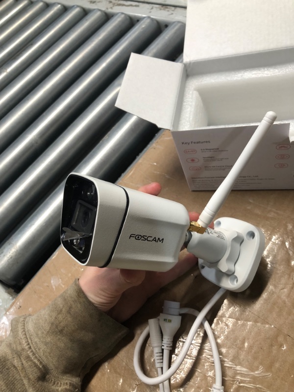 Photo 2 of (READ FULL POST) FOSCAM 3K 5MP Security Cameras Wireless Outdoor, 5GHz&2.4GHz WiFi Surveillance Camera for Home Security Outside, 120° FoV, AI Detect Human/Vehicle, 66FT Color Night Vision, 120dB Siren, IP66, Plug-in