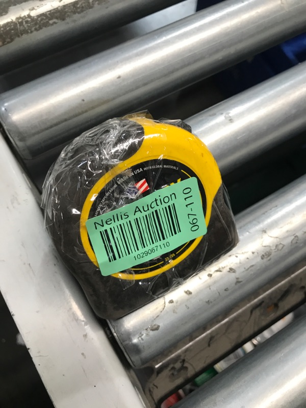 Photo 2 of ** USED DIRTY** ***STOCK PHOTO REFERENCE ONLY***35 ft. FATMAX Tape Measure
