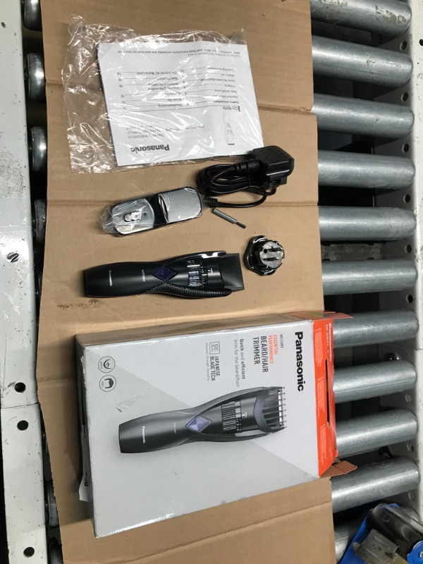 Photo 2 of **FOR PARTS ONLY**(READ NOTES)
Panasonic Wet and Dry Cordless Electric Beard and Hair Trimmer for Men, Black, 6.6 Ounce