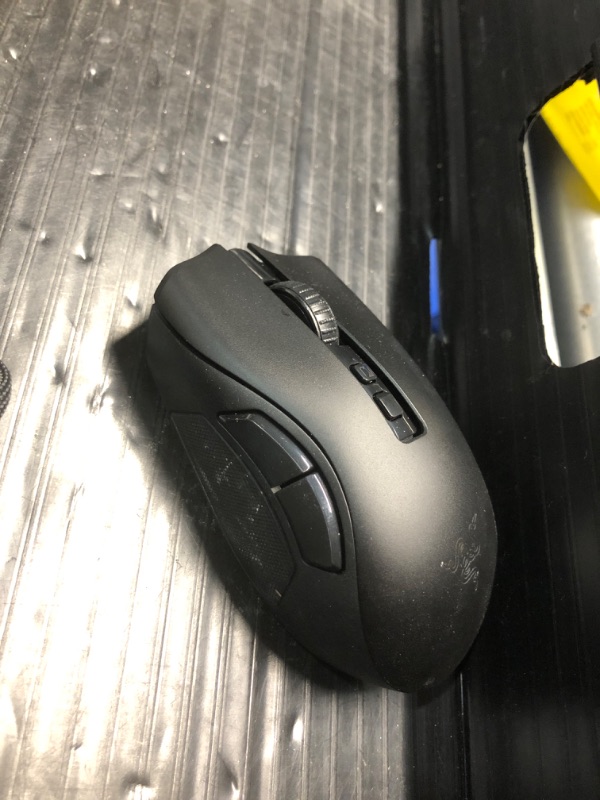 Photo 3 of **MISSING DONGLE**UNABLE TO TEST** Razer Naga V2 Pro Wireless Gaming Mouse: Interchangeable Side Plate w/ 2, 6, 12 Button Configurations - Focus+ 20K DPI Optical Sensor - Fastest Gaming Mouse Switch - Chroma RGB Lighting (Renewed)