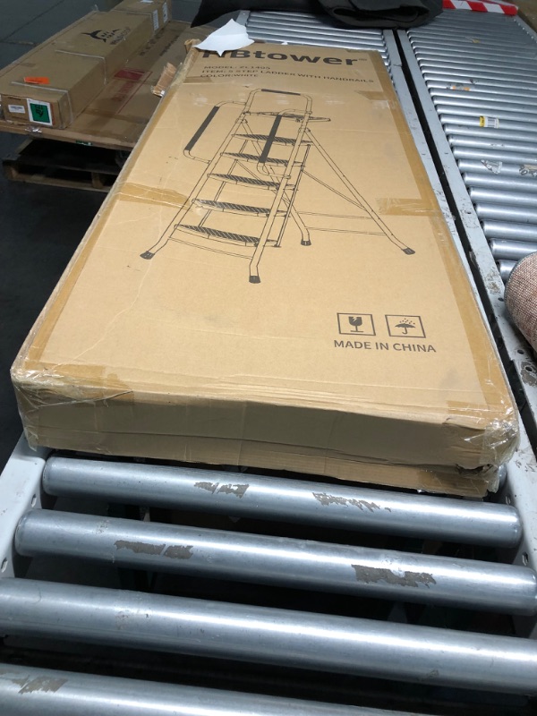 Photo 5 of ***FACTORY SEALED*** 
HBTower 5 Step Ladder with Handrails