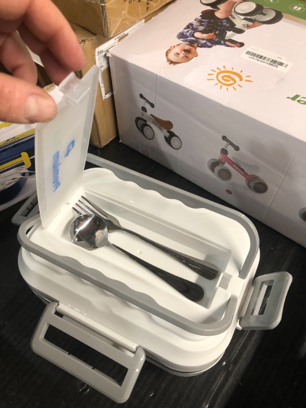 Photo 4 of ***missing power cord***
PREMIUMPLUS Electric Lunch Box Food Heater- Portable Food Warmer with Carrying Bag, Fork & Spoon- Lunch Box Warmer Portable for Work Car Truck- 1.5L Crockpot Lunch Warmer- 60W 12V/24V/110V - White Pearl White 1.5Ltr