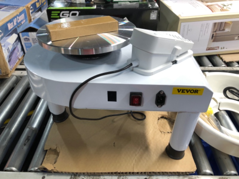 Photo 4 of ***FOR PARTS**(READ NOTES)
VEVOR Height-Adjustable Pottery Forming Machine 0-300RPM Ceramic Wheel, White