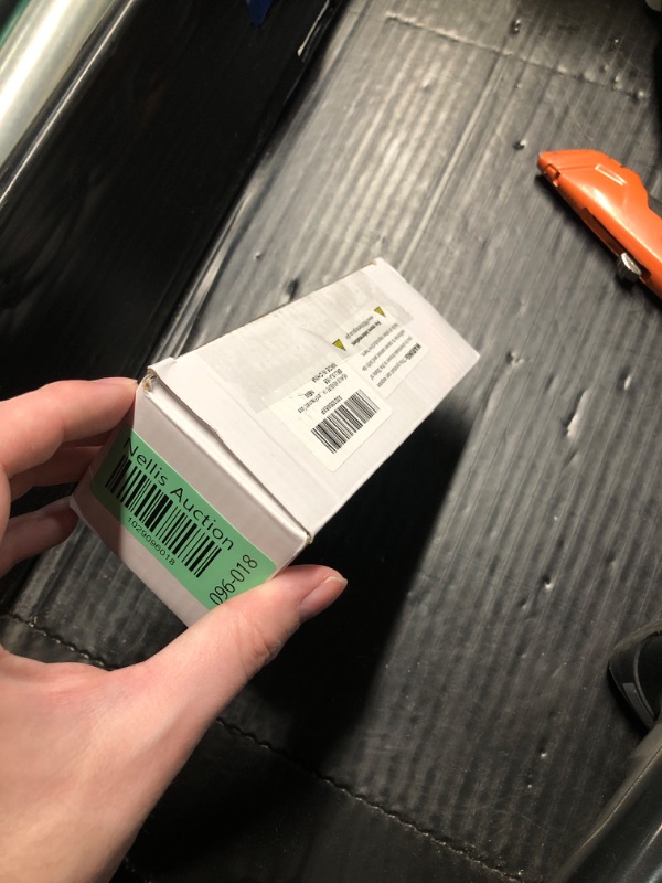 Photo 1 of MEANLIN MEASURE 1/4 Inch NPT Air Compressor Regulator with Gauge, 0-150 PSI AR2000 Air Gauge Regulator Inline for Air Compressor and Pneumatic Tools