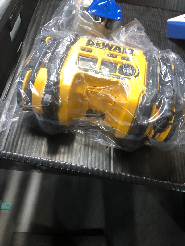 Photo 4 of ***BATTERY NOT INCLUDED*** DEWALT 20V MAX Tire Inflator
