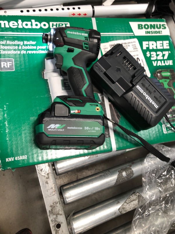 Photo 3 of  18V Triple Hammer Bolt Impact Driver