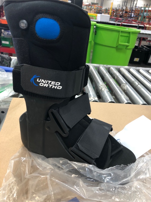 Photo 2 of 
United Ortho Short Air Cam Walker Fracture Boot, Medium, Black
Color:Black
Size: Medium
Style:Boot