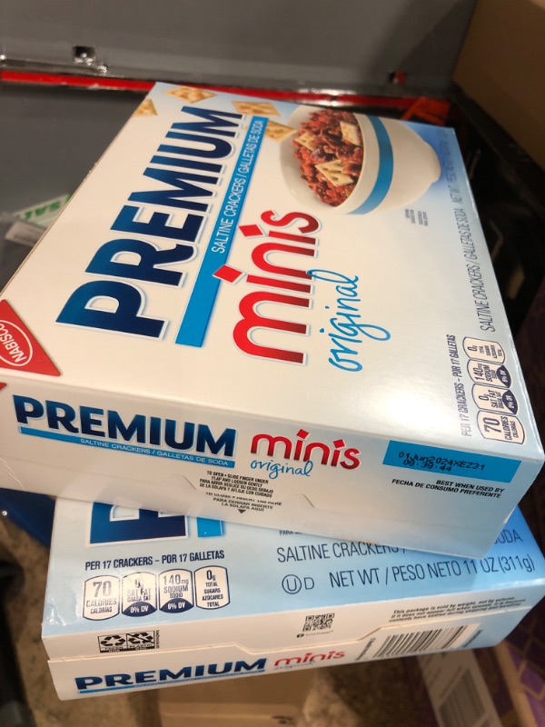 Photo 1 of ** Best By : JUN 1 2024 ** Premium Minis Original Saltine Crackers - 11oz, two pack