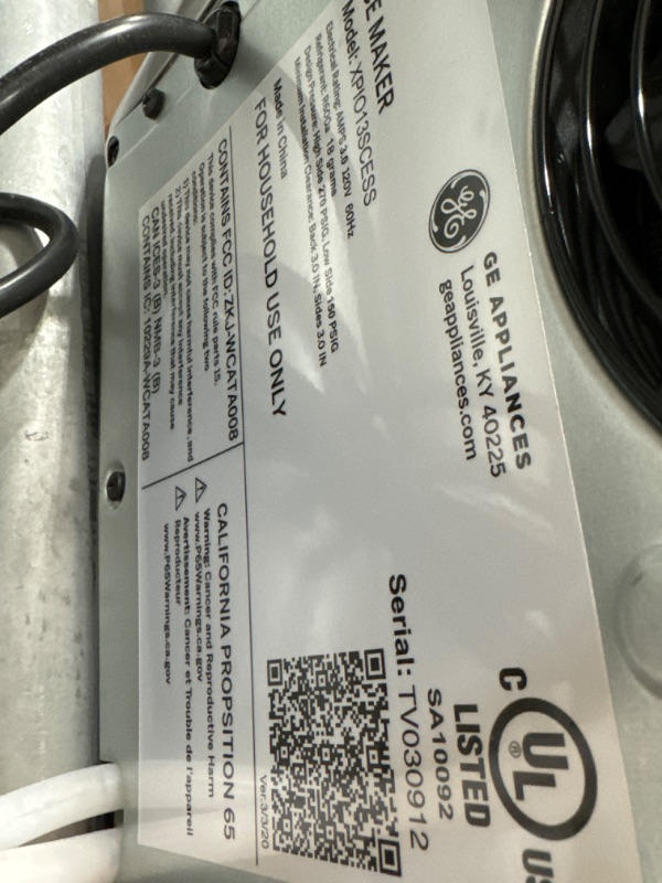 Photo 4 of ***(PARTS ONLY/ NON FUNCTIONAL/ NO RETURNS OR REFUNDS) ***
GE Profile Opal 2.0 with 0.75 Gallon Tank, Chewable Crunchable Countertop Nugget Ice Maker, Scoop included, 38 lbs in 24 hours, Pellet Ice Machine with WiFi...
Style:Opal 2.0 + Side Tank
Color:Sta