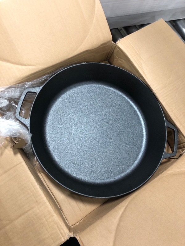 Photo 2 of 
EDGING CASTING Pre-Seasoned Large Cast Iron Skillet 17 Inch, Dual Handle Outdoor Camping Frying Pan, Pizza Pan, Use for Grill, Stovetop, Induction, Oven...
Size:17 Inch