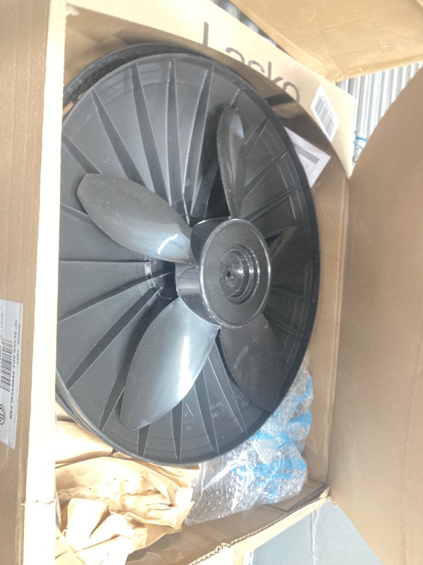 Photo 2 of ***USED - MAJOR DAMAGE - PLASTIC HOUSING BROKEN - SEE PICTURES - MISSING HARDWARE***
Lasko Oscillating Pedestal Fan, Adjustable Height, 3 Speeds, for Bedroom, Living Room, Home Office and College Dorm Room, 18", Black, 1827