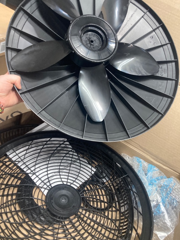 Photo 3 of ***USED - MAJOR DAMAGE - PLASTIC HOUSING BROKEN - SEE PICTURES - MISSING HARDWARE***
Lasko Oscillating Pedestal Fan, Adjustable Height, 3 Speeds, for Bedroom, Living Room, Home Office and College Dorm Room, 18", Black, 1827