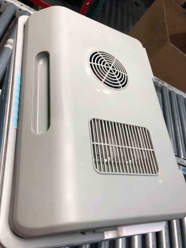 Photo 3 of **USED MINOR MARKS**Pinnacle Thermoware Electric Cooler – Large 30L Portable Cooler for Hot and Cold Drinks and Food – 12v Travel Cooler for Car, Camper, RV, Van – Plug-In Cooler Refrigerator for Travel, Fishing, Hunting