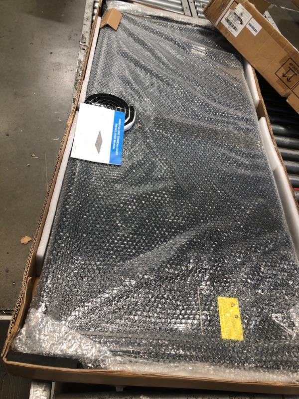 Photo 1 of **NONREFUNDABLE**FOR PARTS OR REPAIR**SEE NOTES**
MERXENG Hard Folding Truck Bed Tonneau Cover for Tacoma 6ft Bed, Tri-Fold Truck Tonneau Cover Compatible with 2016-2024 Tacoma TRD Short Double cab 5ft Bed, Black