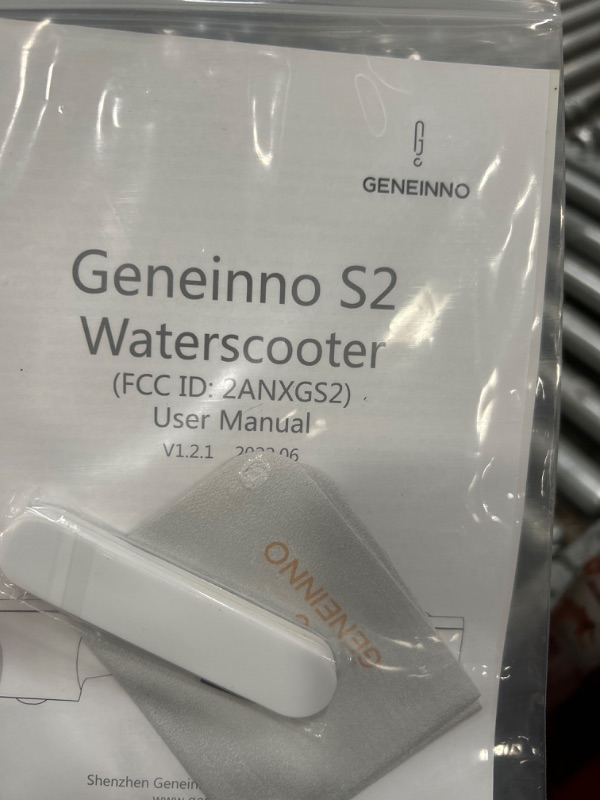 Photo 3 of ***SEE NOTES***
GENEINNO S2 Underwater Scooter,Dual Motors and Smart APP Support,Sea Scooter for Swimming Scuba Free Diving Snorkeling for Kids Adults Orange +97Wh Air Travel Battery+Up to 60 Mins Running Time