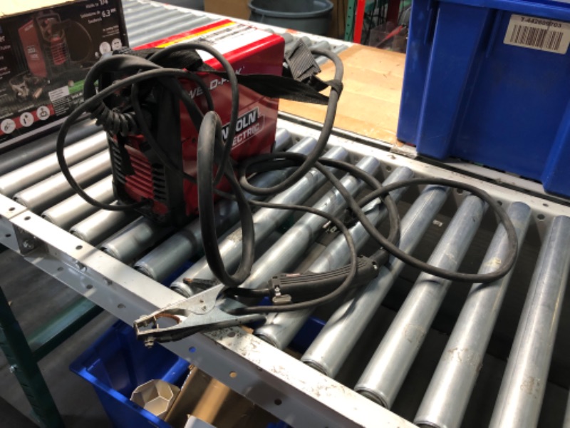 Photo 6 of ***USED - MISSING PARTS - SEE PICTURES - UNABLE TO TEST***
Lincoln Electric 90i FC Flux Core Wire Feed Weld-PAK Welder, 120V Welding Machine, Portable w/Shoulder Strap, Protective Metal Case, Best for Small Jobs, K5255-1