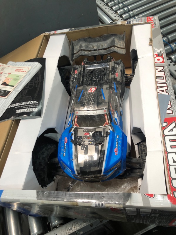 Photo 2 of ***PARTS ONLY******NON REFUNDABLE***
ARRMA RC Truck 1/8 KRATON 6S V5 4WD BLX Speed Monster RC Truck with Spektrum Firma RTR (Transmitter and Receiver Included, Batteries and Charger Required), Blue, ARA8608V5T1