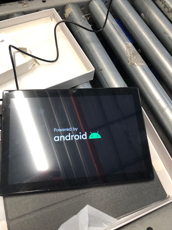 Photo 2 of (READ FULL POST) 2024 Android 13 Tablet, 10.1 inch Tablet with 128GB ROM,19GB RAM, 1TB Expand, 2.0GHz cpu, 1920*1200 Incell screen, 8000mAh, 8+13MP WiFi BT5.0 GPS Android Tableta with Keyboard and Mouse - Gray