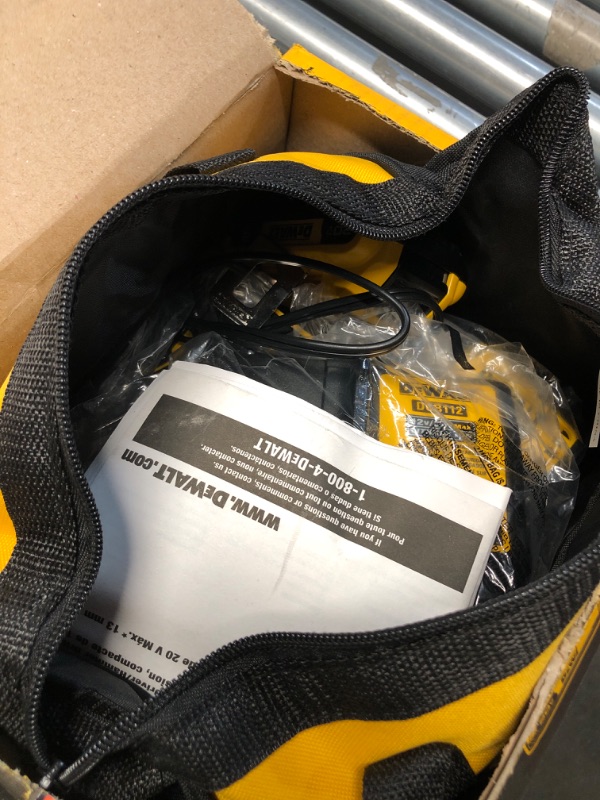 Photo 2 of 
DEWALT
ATOMIC 20V Max Lithium-Ion Brushless Cordless Compact 1/4 in. Impact Driver Kit with 2.0Ah Battery, Charger and Bag