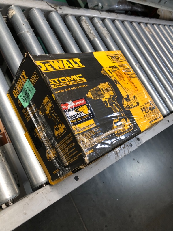 Photo 3 of 
DEWALT
ATOMIC 20V Max Lithium-Ion Brushless Cordless Compact 1/4 in. Impact Driver Kit with 2.0Ah Battery, Charger and Bag