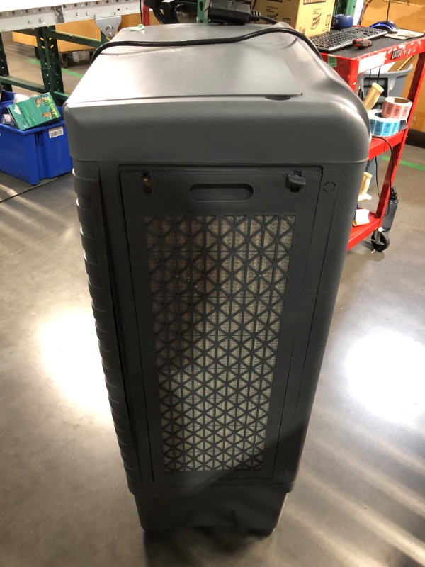 Photo 6 of ***USED - DAMAGED - UNTESTED - SEE COMMENTS***
Dial Manufacturing 5300-CFM 3-Speed Indoor/Outdoor Portable Evaporative Cooler for 1650-sq ft (Motor Included) Item #1093193 | Model #81070